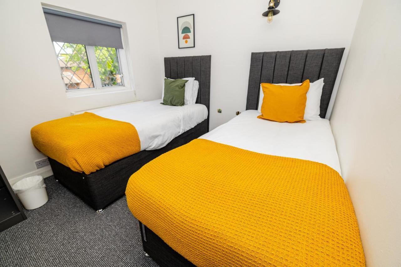 Woodford Hotel London Bagian luar foto
