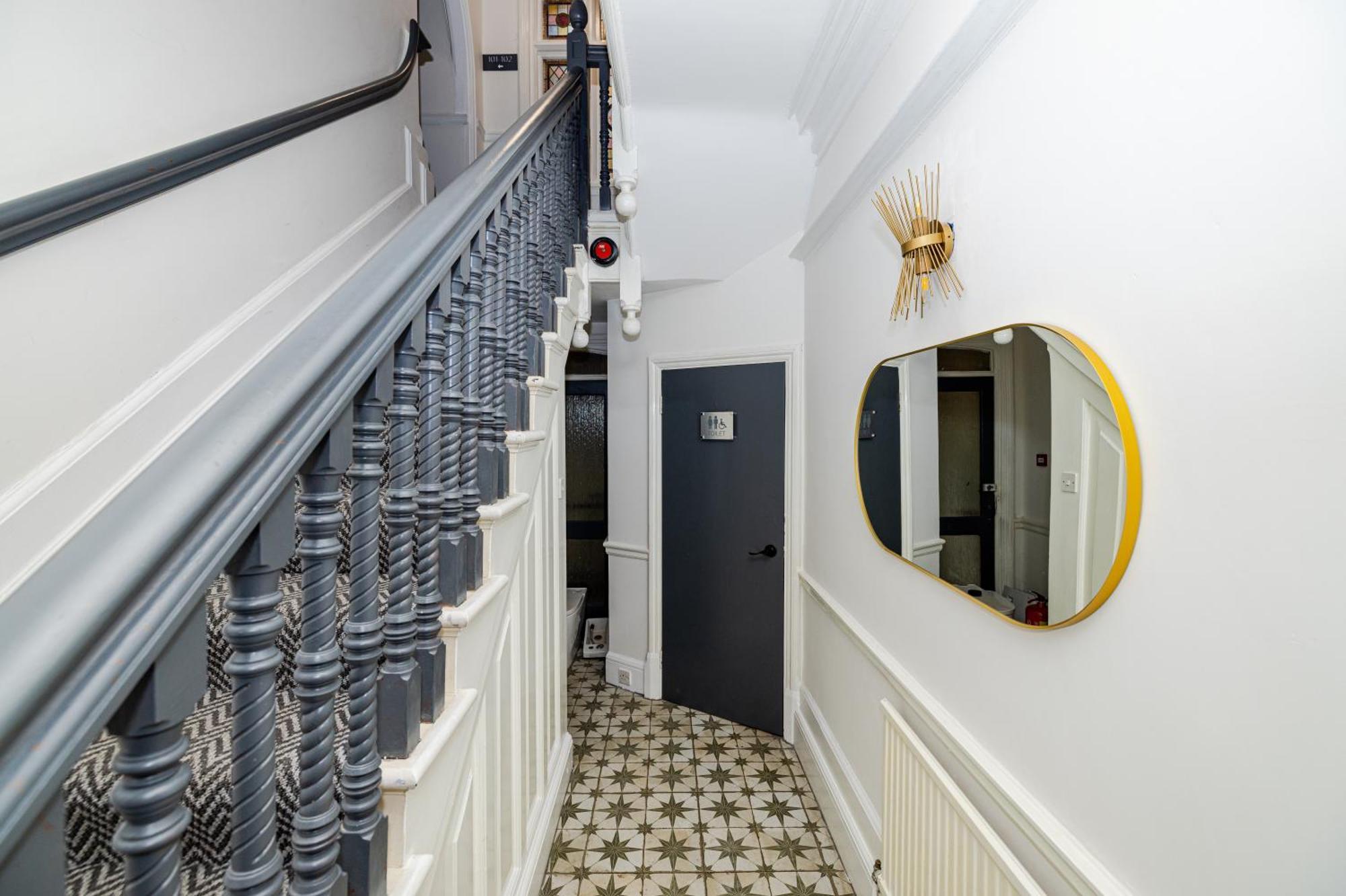 Woodford Hotel London Bagian luar foto